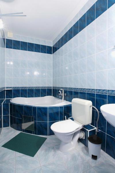 Hotel Central Кремница Стая снимка